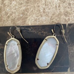 Kendra Scott Gold and Cream Earrings
